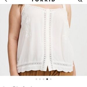 Torrid Size 00 White Embroidered Lace Cami